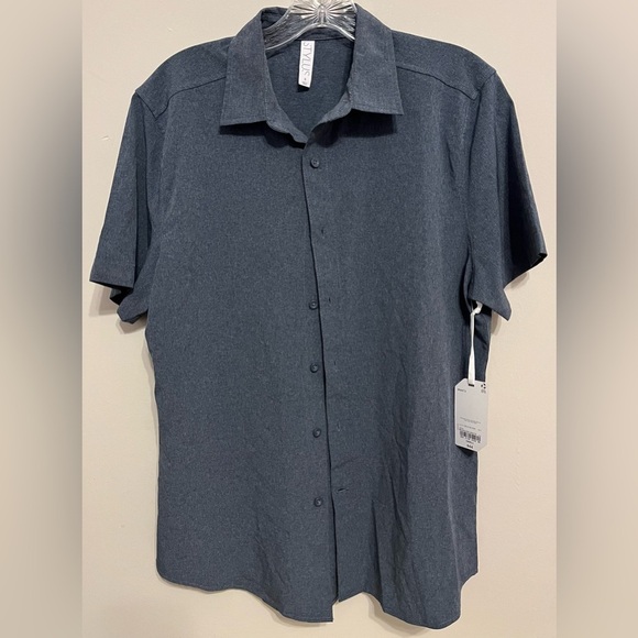 NWT Stylus Men’s Short Sleeve Button Down Moonless Nights, Poly Spandex; Size S - Picture 1 of 11